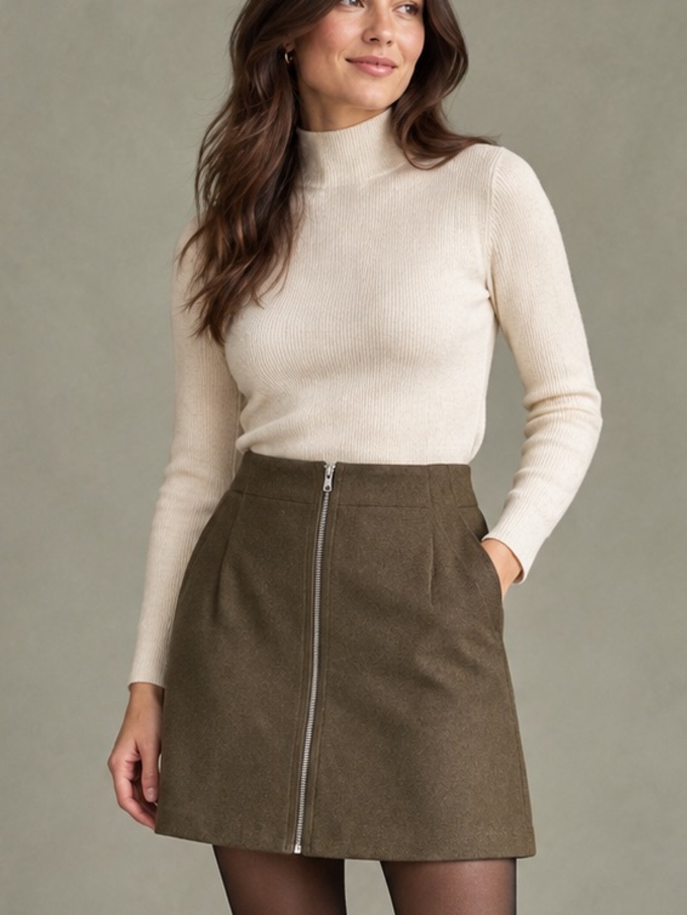 Lord & Taylor Olive Green Wool Blend Front Zip Lined Mini Skirt Pockets Size 10